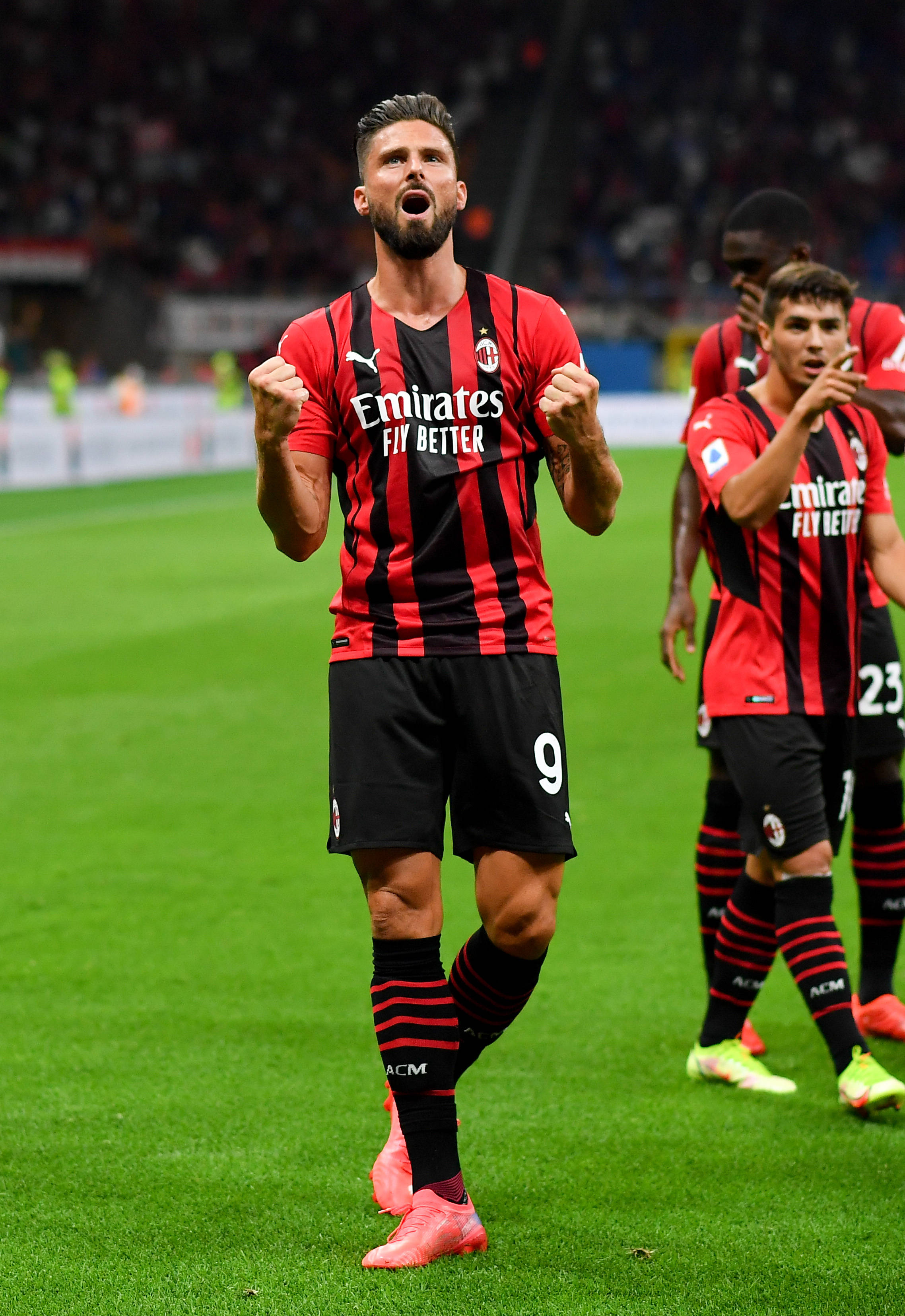 卡莱尔已经收获999场胜利，对阵76人他有望冲击千胜教头（卡莱尔距千胜只差一场，战76人有望达成里程碑）