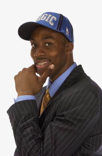 布伦特福德队史首位！官方：伊戈尔当选英超11月最佳球员（官方：伊戈尔荣膺英超11月最佳，布伦特福德队史第一人）